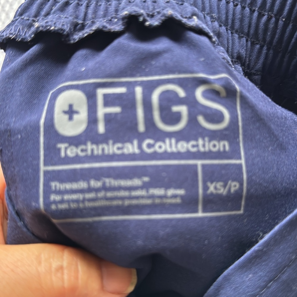 Figs Set S Top Xs/P Bottom - image 5